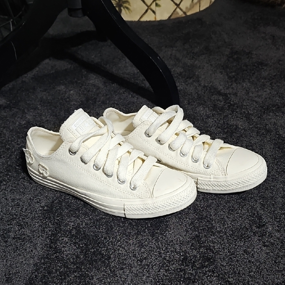 Stylish Off-White Women's Sneakers
